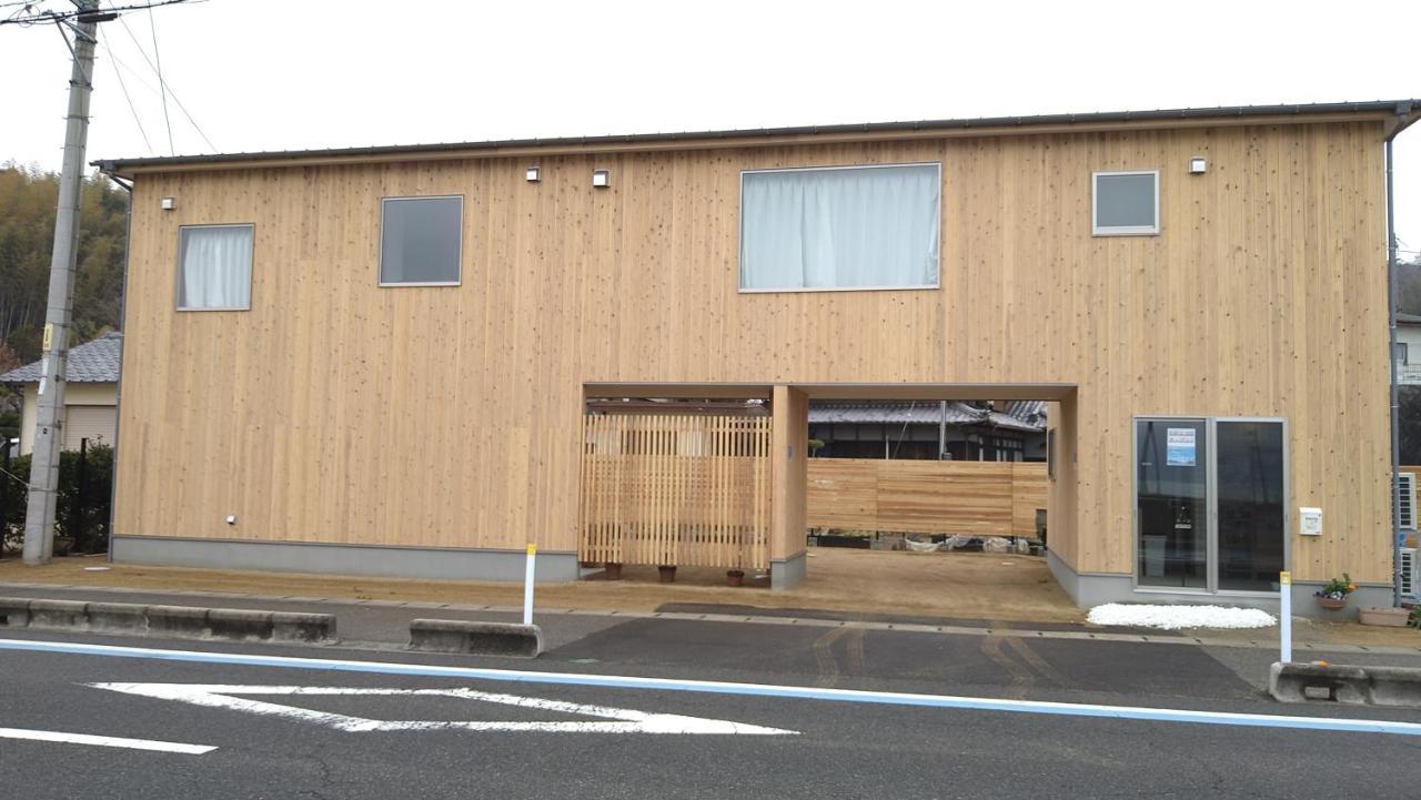 伯方plus+ Imabari Railway Station Exteriör bild